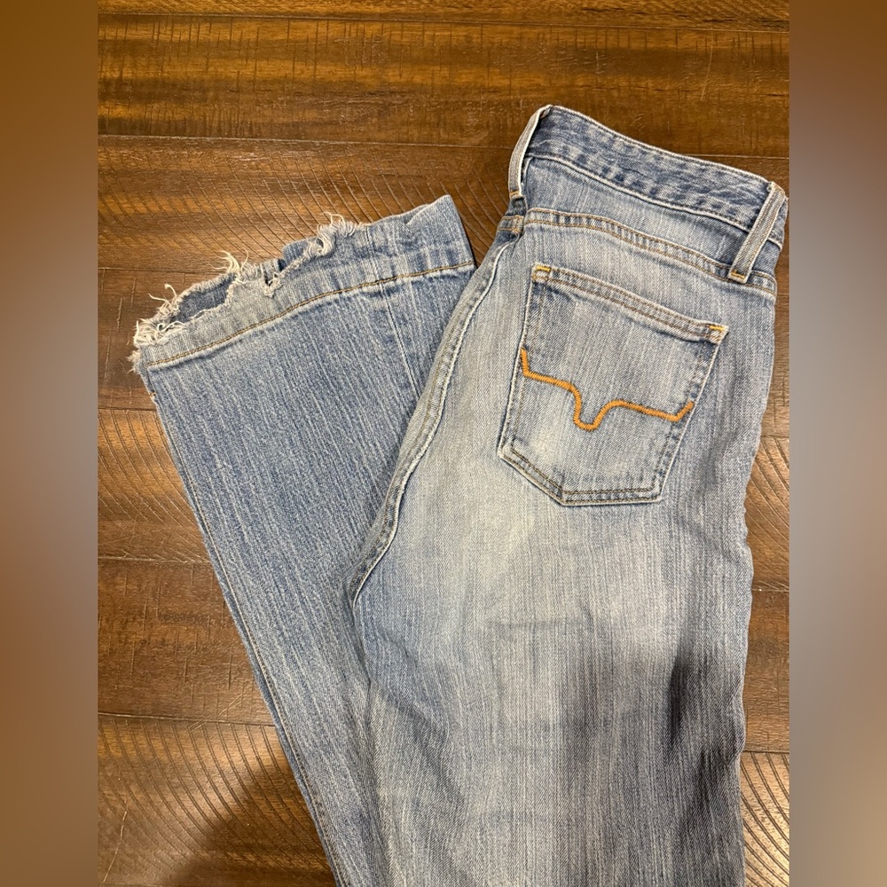 Women’s Kimes- Jennifer